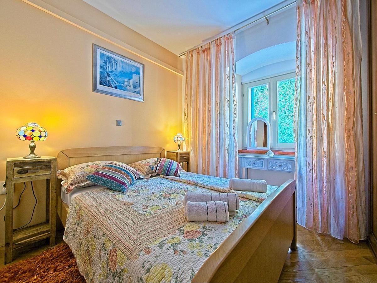 Nina Apartment Spalato Esterno foto